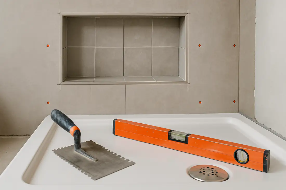 Was kostet der Austausch einer alten Wanne zur Walk-in-Dusche in München?